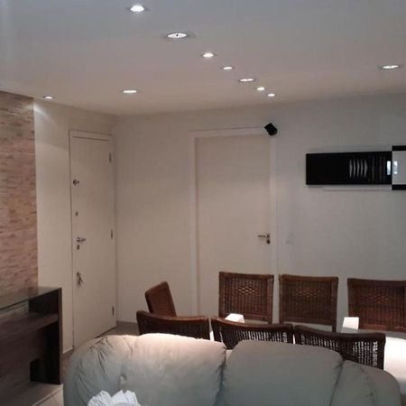 Apart no centro com 2 quartos, ar condicionado, internet, churrasqueira, cozinha completa e máquina de lavar roupas - O APTO NÃO É COMPARTILHADO COM OUTRAS PESSOAS Uniao Da Vitoria Exterior foto