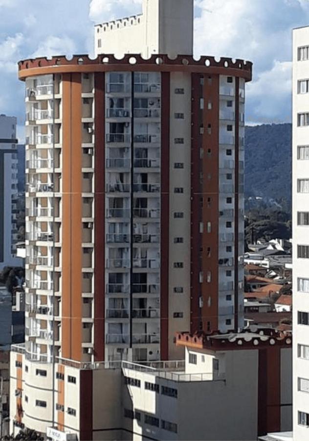 Apart no centro com 2 quartos, ar condicionado, internet, churrasqueira, cozinha completa e máquina de lavar roupas - O APTO NÃO É COMPARTILHADO COM OUTRAS PESSOAS Uniao Da Vitoria Exterior foto